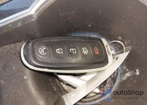 2014 Ford Escape Titanium z USA, uszkodzony, nr VIN 1FMCU9JX1EUD28783